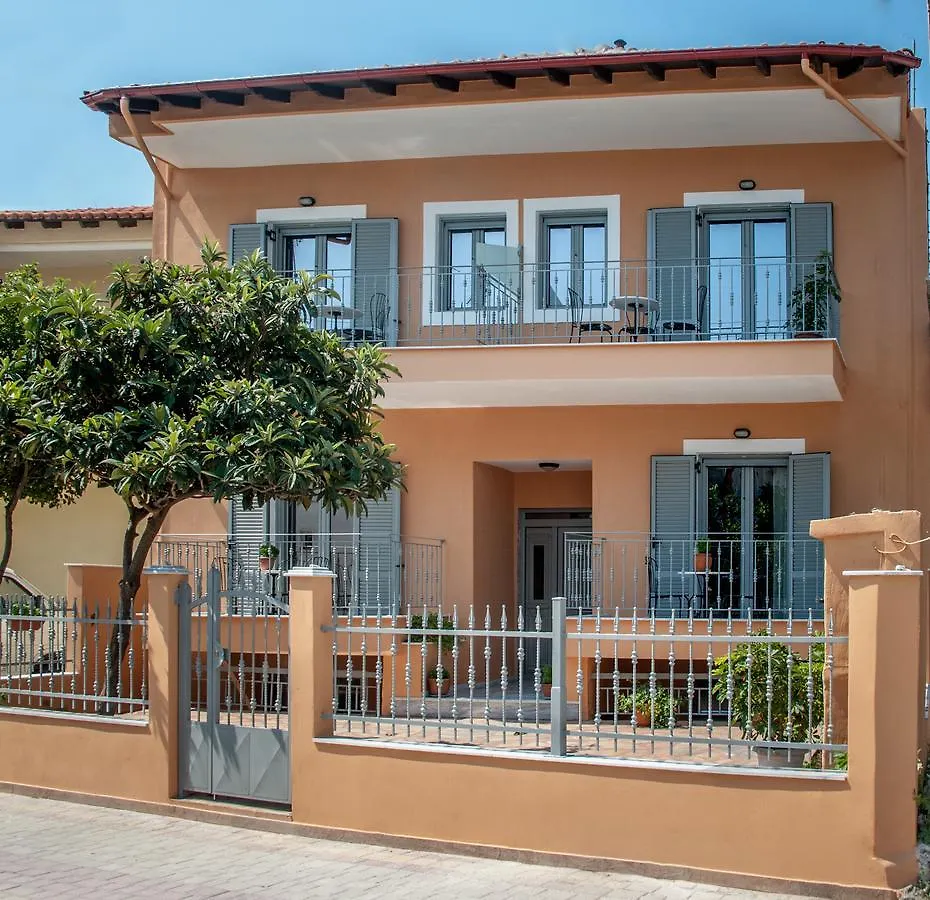 Villa Despina Green Suites Polychrono Apartment